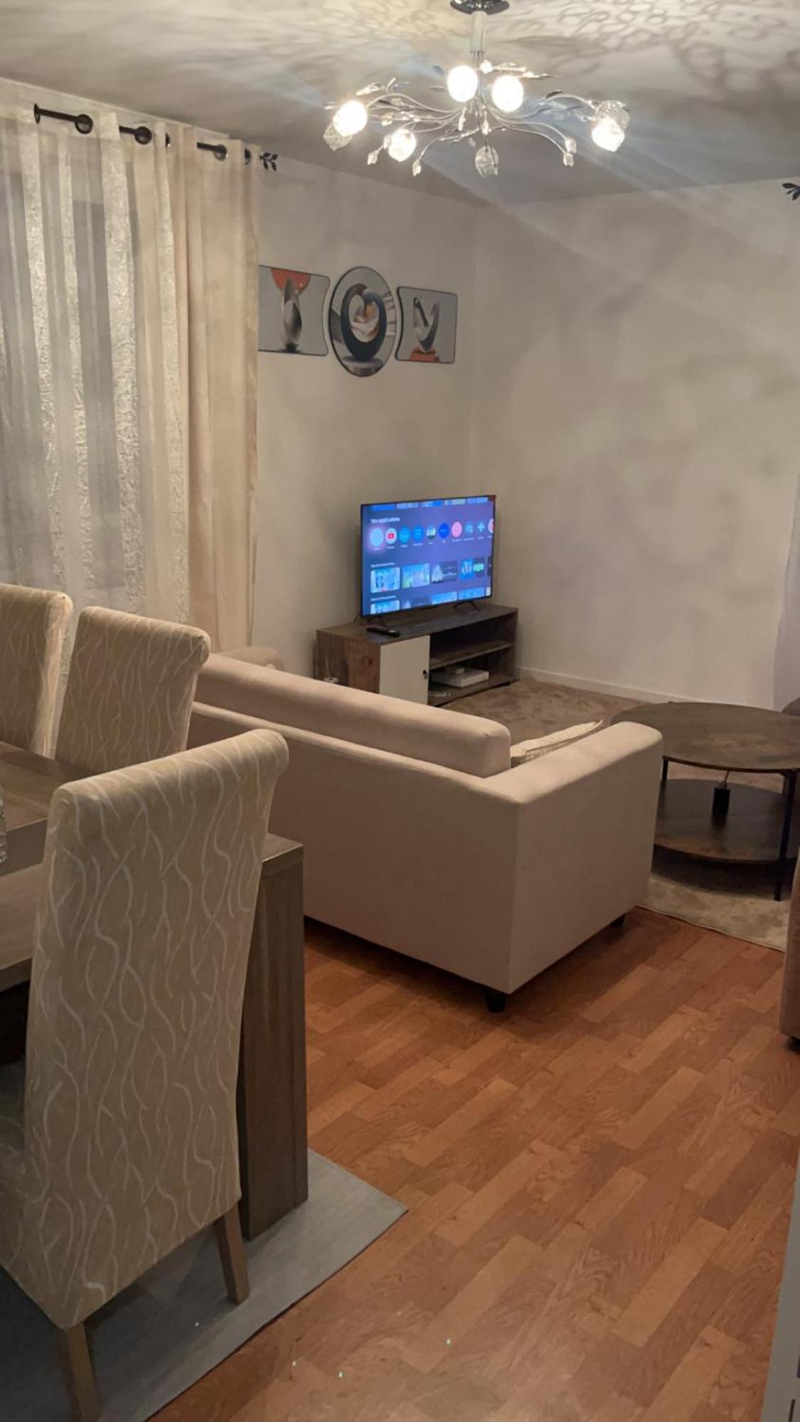 Appartement 2 Chambres Et Salon Proche Paris Sèvres Екстериор снимка